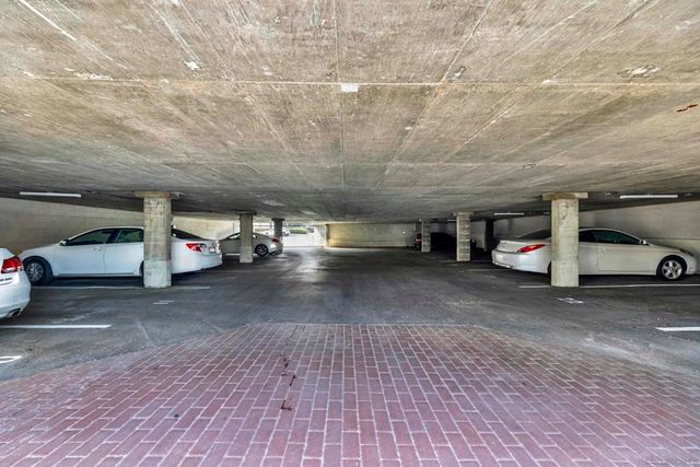 5750 Friars Rd 109, San Diego, CA 92110