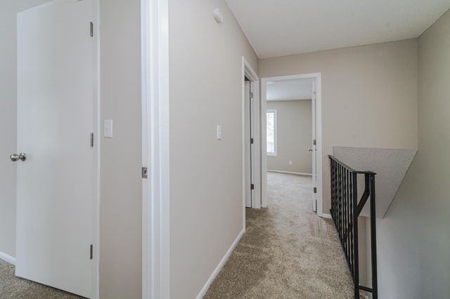 2129 Tamarin Trail, Golden Valley, MN 55427