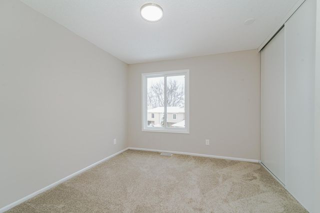 2129 Tamarin Trail, Golden Valley, MN 55427