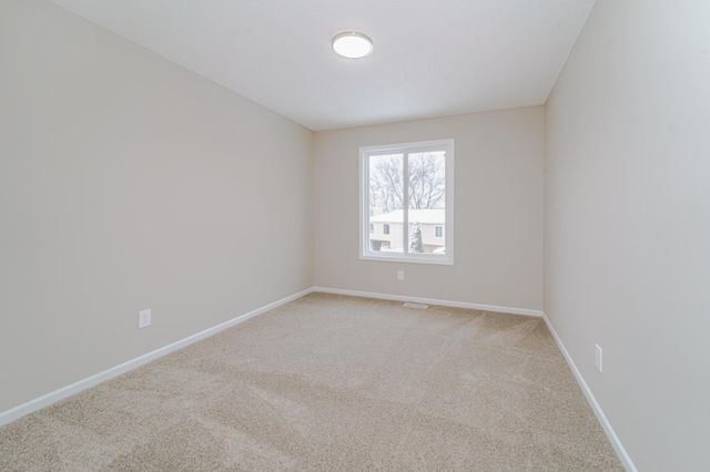 2129 Tamarin Trail, Golden Valley, MN 55427