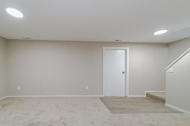 2129 Tamarin Trail, Golden Valley, MN 55427