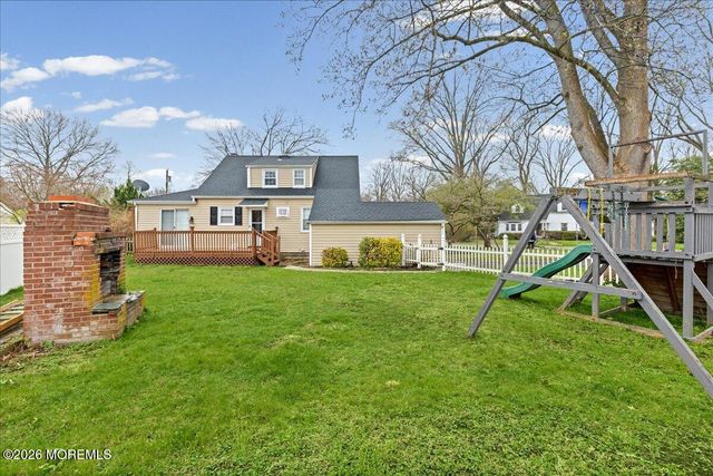 20 Weldon Road, Matawan, NJ 07747