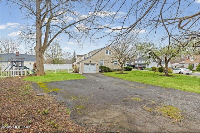 20 Weldon Road, Matawan, NJ 07747