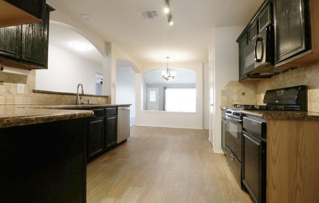 1434 W April Rain Court, Missouri City, TX 77489