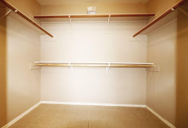 1434 W April Rain Court, Missouri City, TX 77489