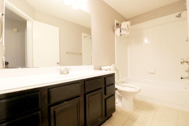 1434 W April Rain Court, Missouri City, TX 77489