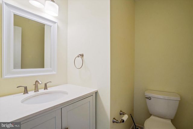 3307 FLINTWOOD CT, Herndon, VA 20171