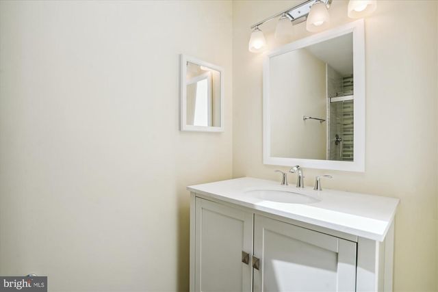 3307 FLINTWOOD CT, Herndon, VA 20171