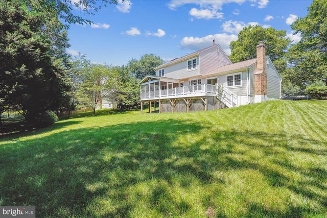 3307 FLINTWOOD CT, Herndon, VA 20171
