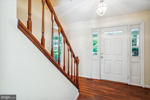 3307 FLINTWOOD CT, Herndon, VA 20171
