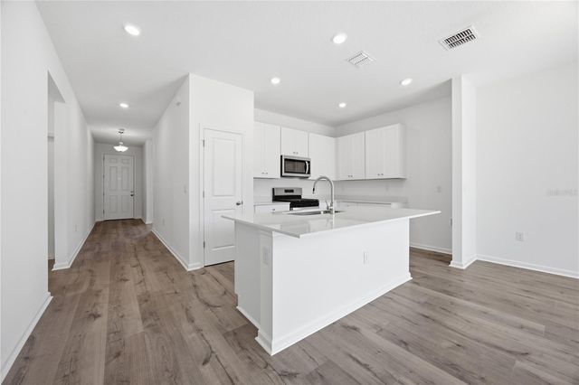 5719 HIAWASSEE ROAD, Okahumpka, FL 34762