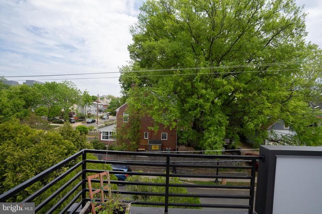 900 20TH ST S, Arlington, VA 22202