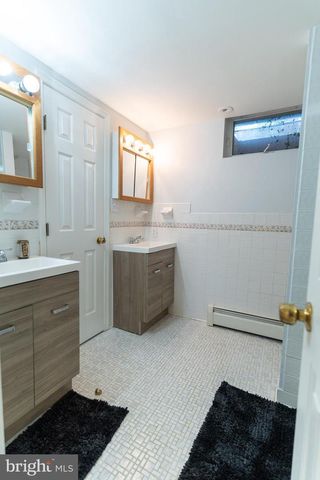 900 20TH ST S, Arlington, VA 22202