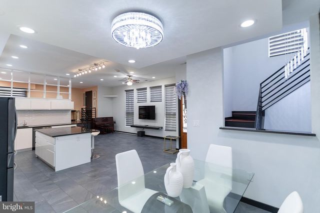 900 20TH ST S, Arlington, VA 22202