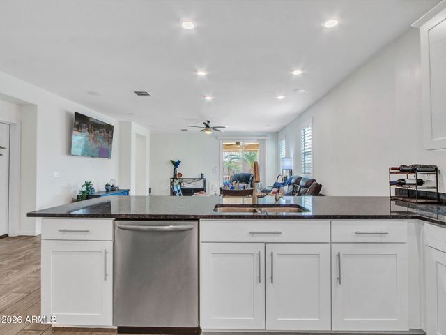 16385 W SOFT WIND Drive, Surprise, AZ 85387