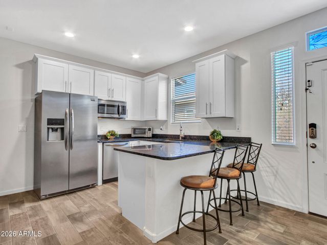 16385 W SOFT WIND Drive, Surprise, AZ 85387