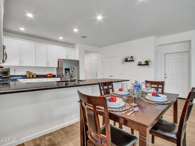 16385 W SOFT WIND Drive, Surprise, AZ 85387