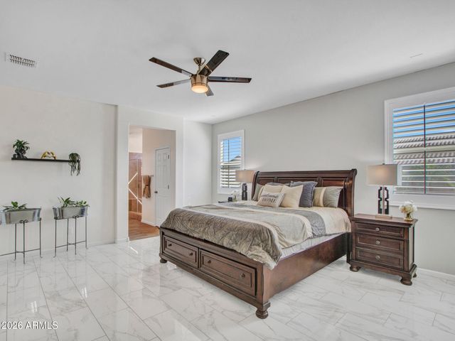 16385 W SOFT WIND Drive, Surprise, AZ 85387