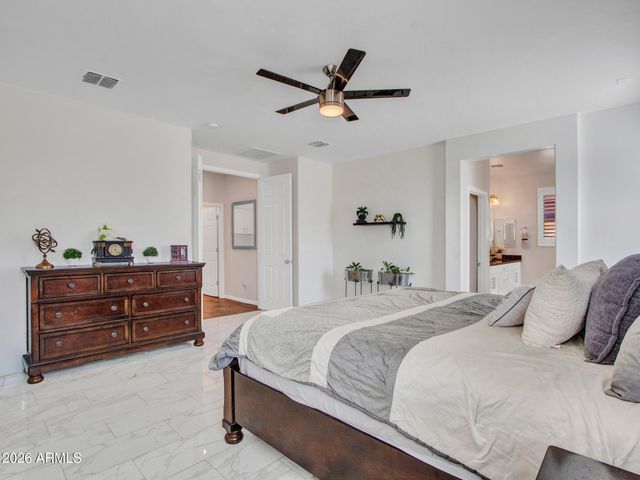 16385 W SOFT WIND Drive, Surprise, AZ 85387