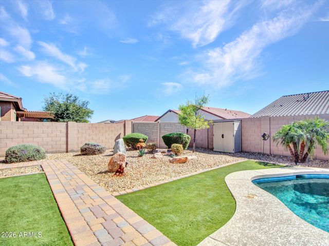 16385 W SOFT WIND Drive, Surprise, AZ 85387