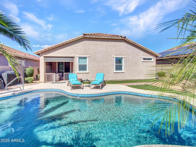 16385 W SOFT WIND Drive, Surprise, AZ 85387