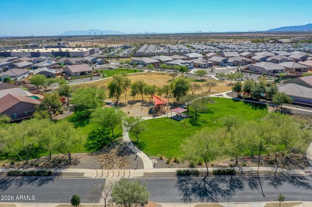 16385 W SOFT WIND Drive, Surprise, AZ 85387