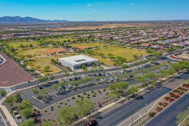 16385 W SOFT WIND Drive, Surprise, AZ 85387