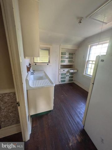 101 GARDEN STREET, Mount Holly, NJ 08060