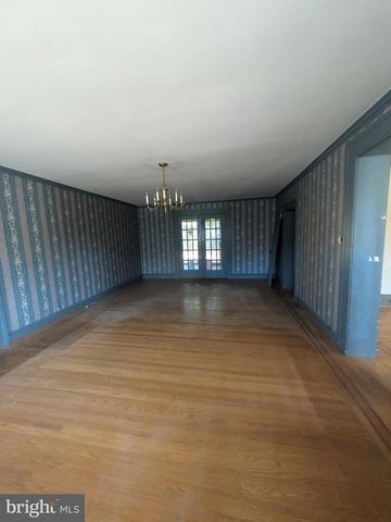 101 GARDEN STREET, Mount Holly, NJ 08060