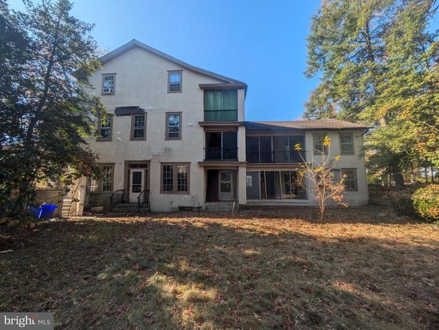 101 GARDEN STREET, Mount Holly, NJ 08060