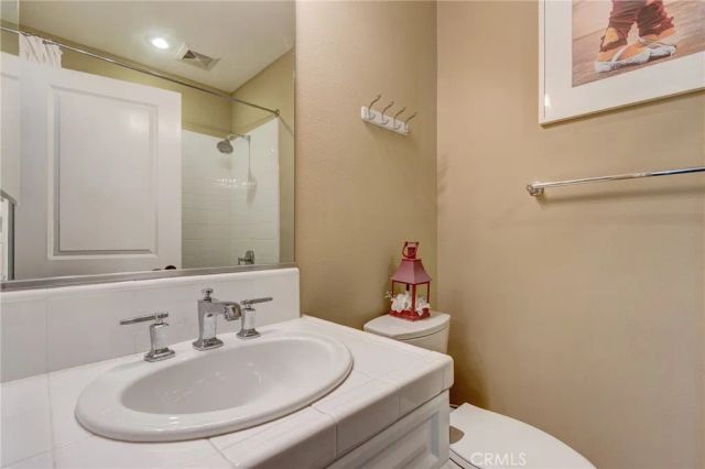 34 Great Lawn, Irvine, CA 92620