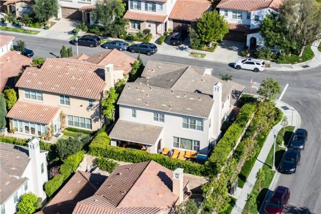 34 Great Lawn, Irvine, CA 92620