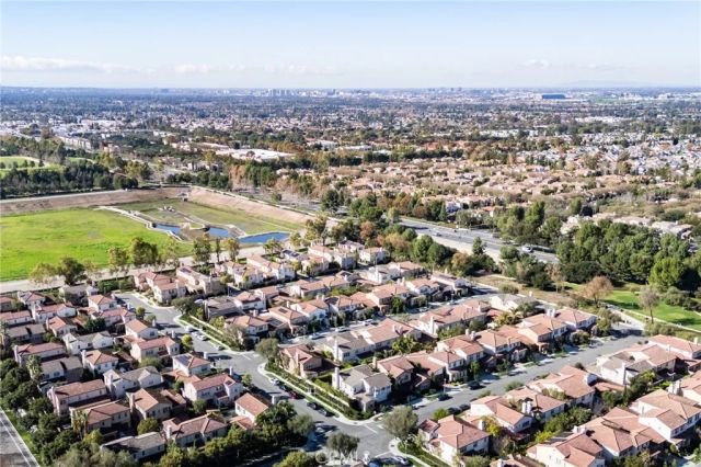34 Great Lawn, Irvine, CA 92620