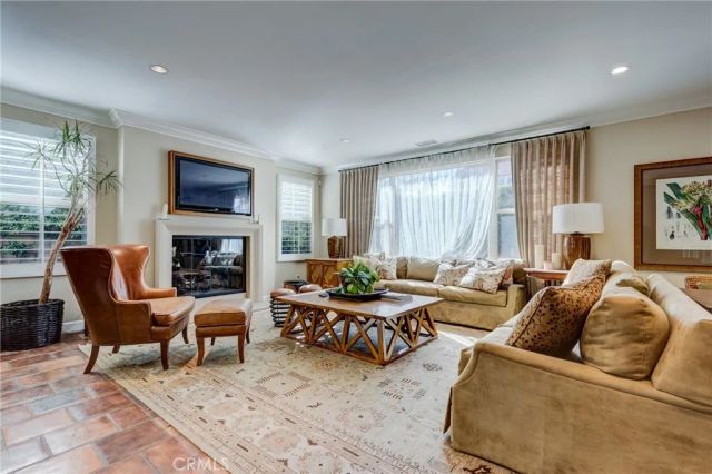 34 Great Lawn, Irvine, CA 92620