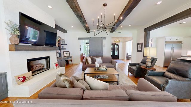 1178 Hickory Ridge Drive, Hernando, MS 38632