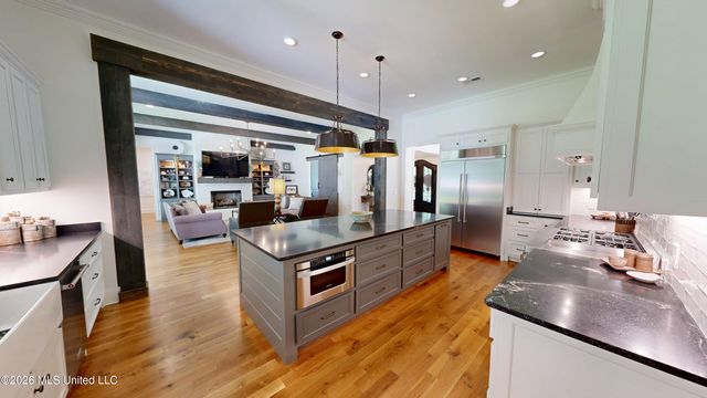 1178 Hickory Ridge Drive, Hernando, MS 38632