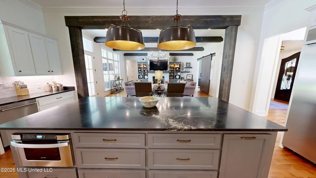 1178 Hickory Ridge Drive, Hernando, MS 38632