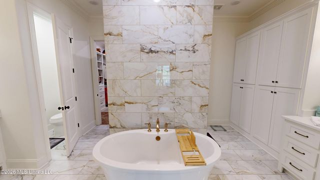 1178 Hickory Ridge Drive, Hernando, MS 38632
