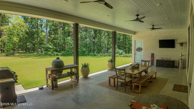 1178 Hickory Ridge Drive, Hernando, MS 38632