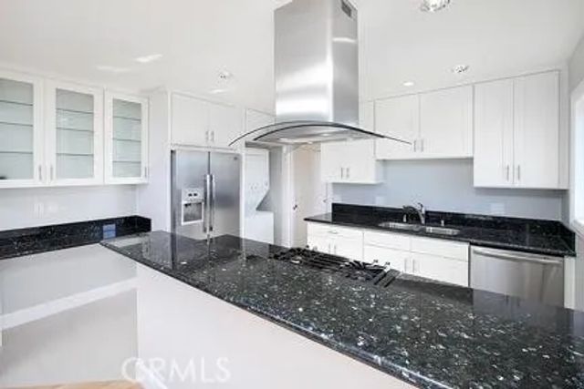 645 Glenneyre Street A, Laguna Beach, CA 92651