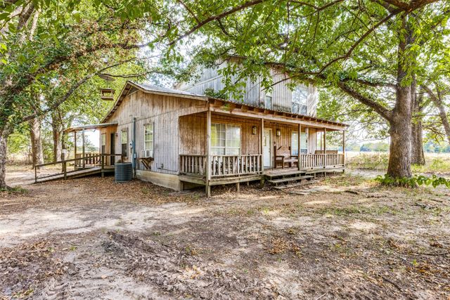 18025 N County Road 4052, Kemp, TX 75143