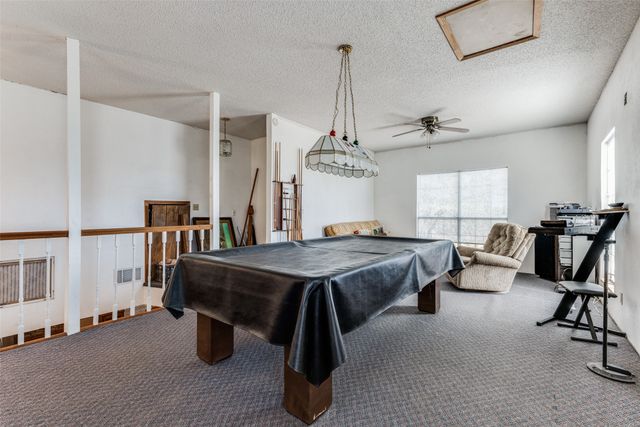 18025 N County Road 4052, Kemp, TX 75143