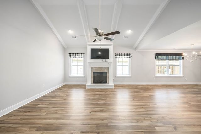 50 Ivy Loop, Phenix City, AL 36867