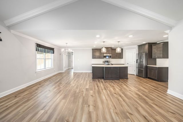 50 Ivy Loop, Phenix City, AL 36867