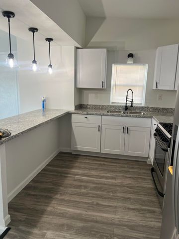 308 San Pablo Street NE, Albuquerque, NM 87108