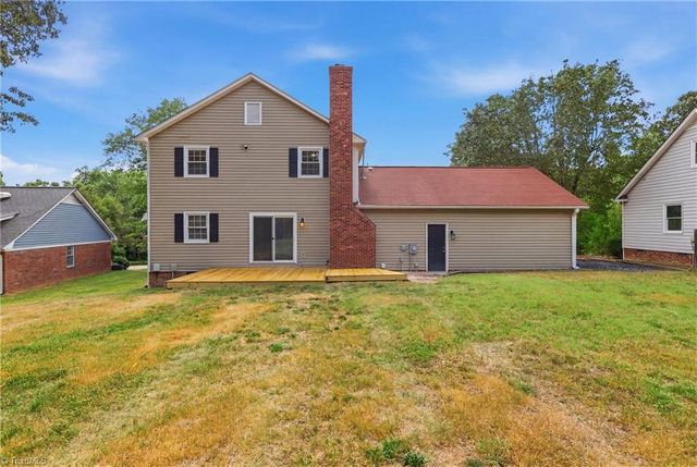 4518 Oak Hollow Drive, High Point, NC 27265
