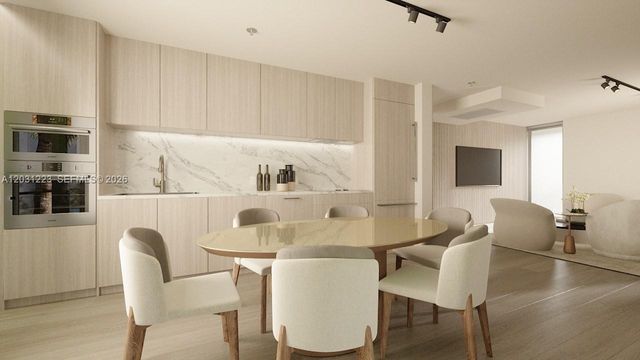260 Collins Ave 303, Miami Beach, FL 33139