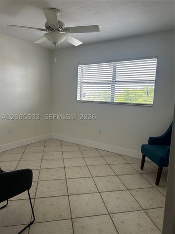 8305 Sunrise Lakes Blvd 310, Sunrise, FL 33322