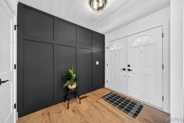 2 Wells Fargo Court, St Peters, MO 63376