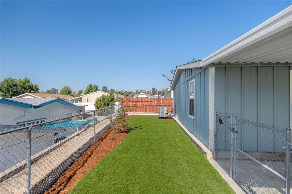 38035 Via Del Largo, Murrieta, CA 92563 — exterior